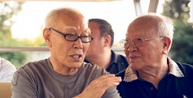 av一区二区在线播放